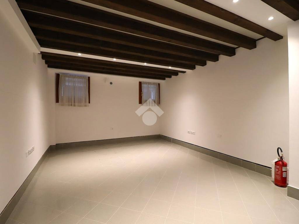 ufficio in vendita a Venezia in zona Sestiere San Marco