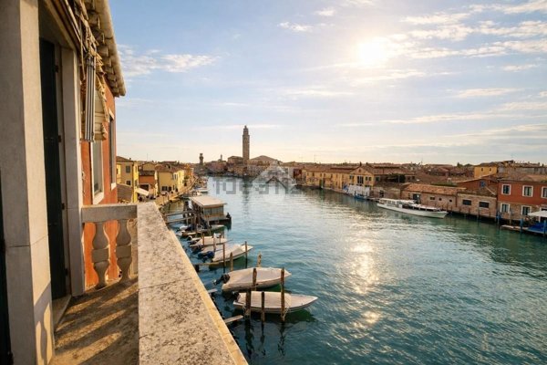 appartamento in vendita a Venezia in zona Murano