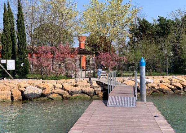 casa indipendente in vendita a Venezia in zona Burano