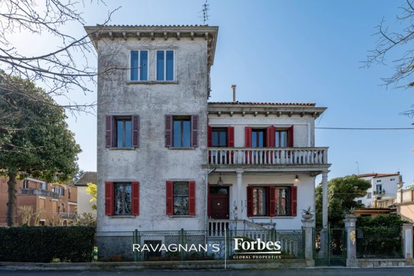 casa indipendente in vendita a Venezia in zona Lido di Venezia
