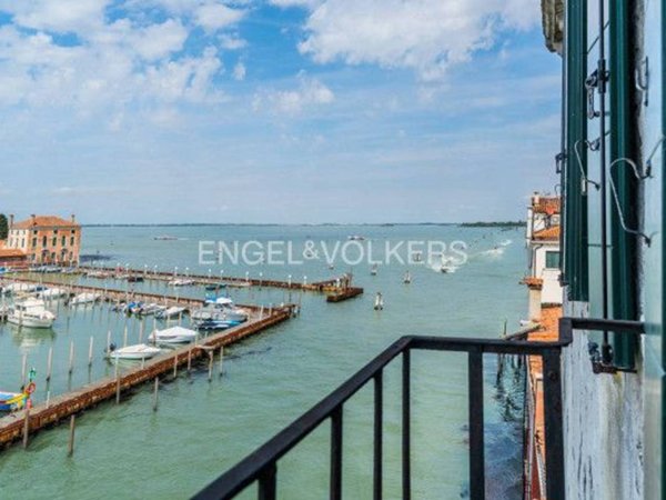 appartamento in vendita a Venezia in zona Sestiere Cannaregio