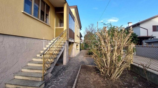 casa indipendente in vendita a Venezia in zona Zelarino