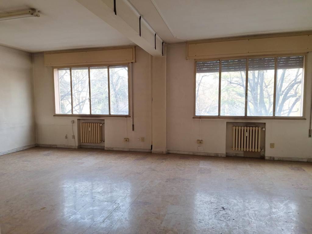 ufficio in vendita a Venezia in zona Marghera