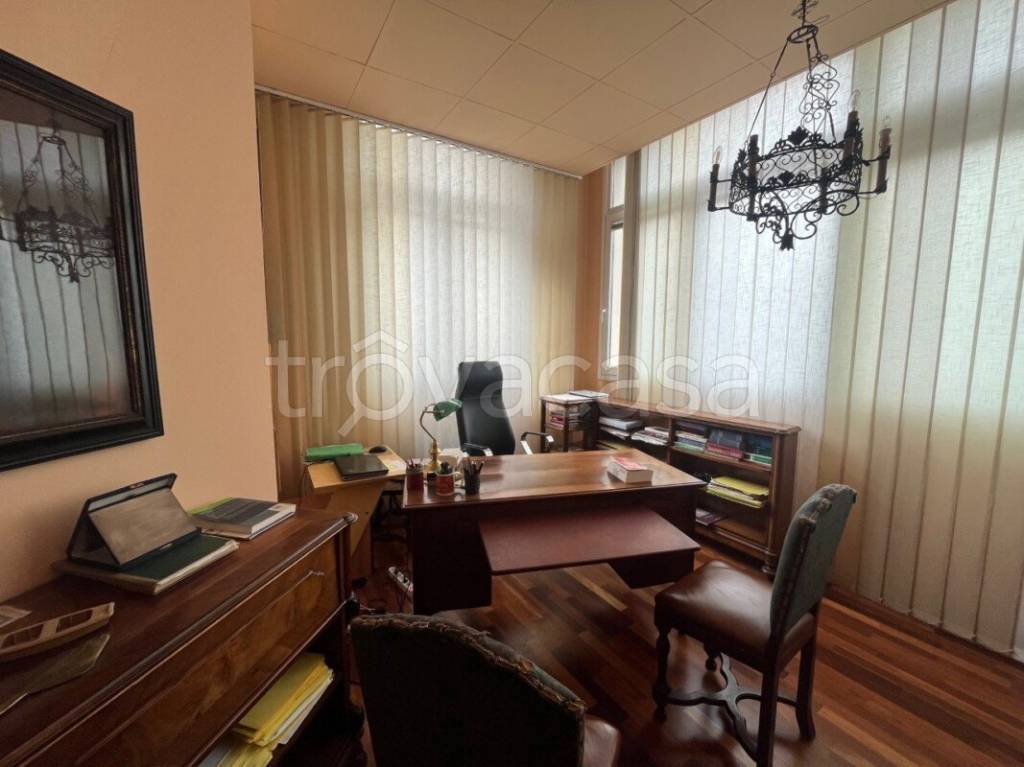 ufficio in vendita a Venezia in zona Mestre