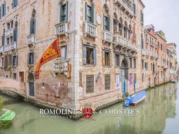 casa indipendente in vendita a Venezia in zona Sestiere Cannaregio