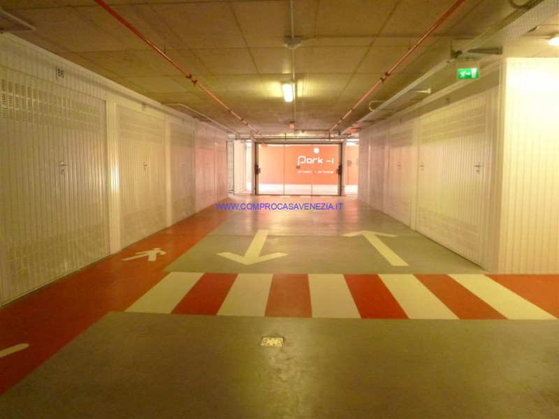 ufficio in vendita a Venezia in zona Mestre