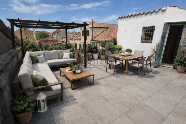 appartamento in vendita a Venezia in zona Sestiere Santa Croce