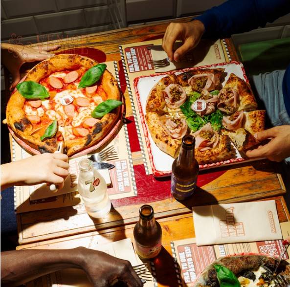 negozio in vendita a Venezia in zona Mestre