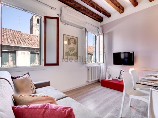 appartamento in vendita a Venezia in zona Sestiere San Polo