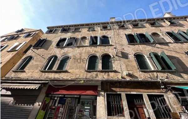 appartamento in vendita a Venezia in zona Sestiere San Polo
