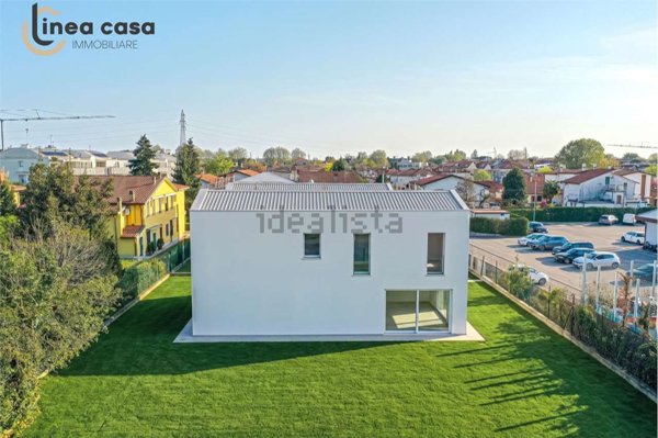 casa indipendente in vendita a Venezia in zona Marocco
