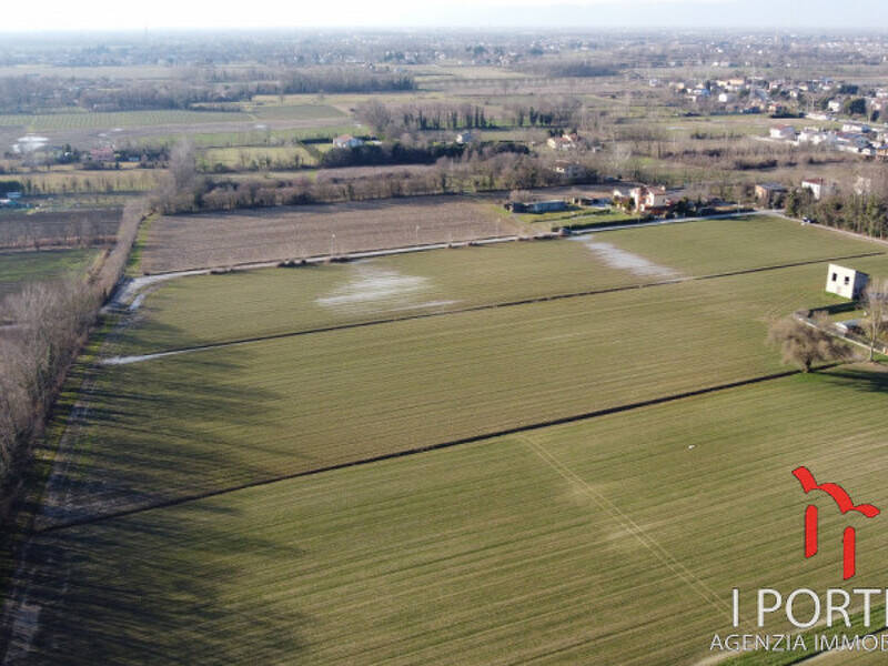terreno agricolo in vendita a Venezia in zona Trivignano