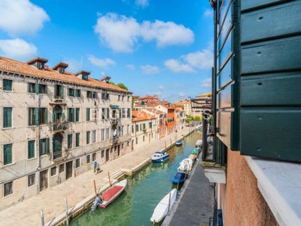 appartamento in vendita a Venezia in zona Sestiere Santa Croce