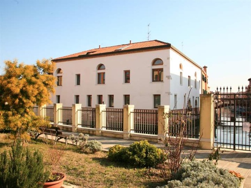 appartamento in vendita a Venezia in zona Sestiere Santa Croce