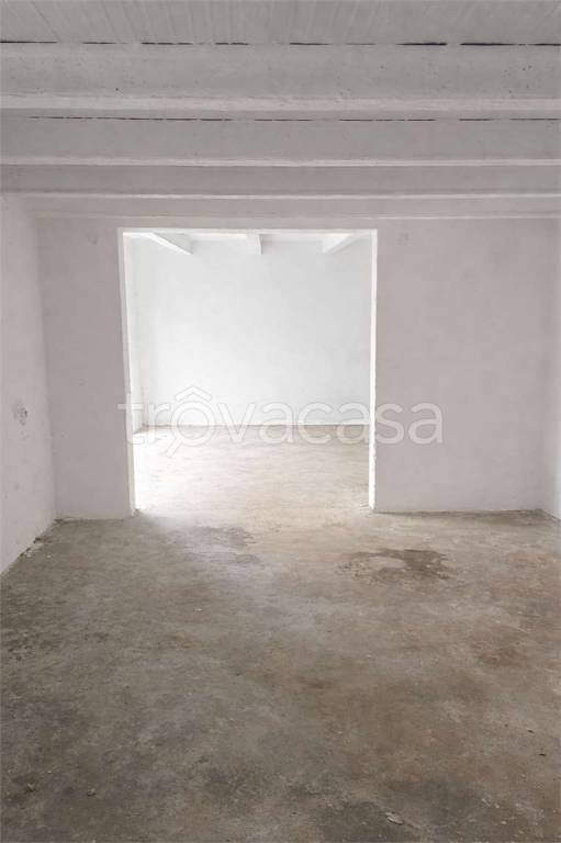 locale di sgombero in vendita a Venezia in zona Mestre