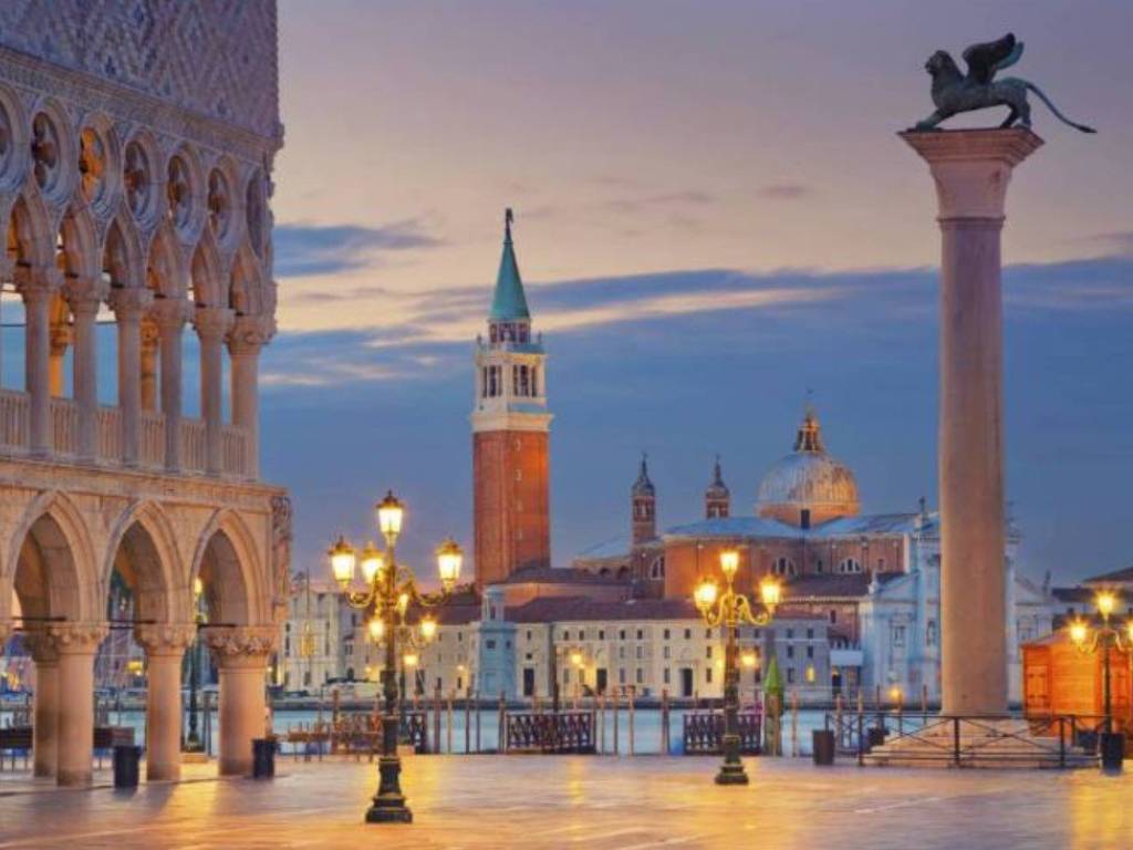 intera palazzina in vendita a Venezia in zona Sestiere San Marco