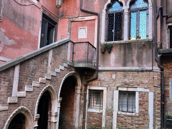 appartamento in vendita a Venezia in zona Sestiere Castello