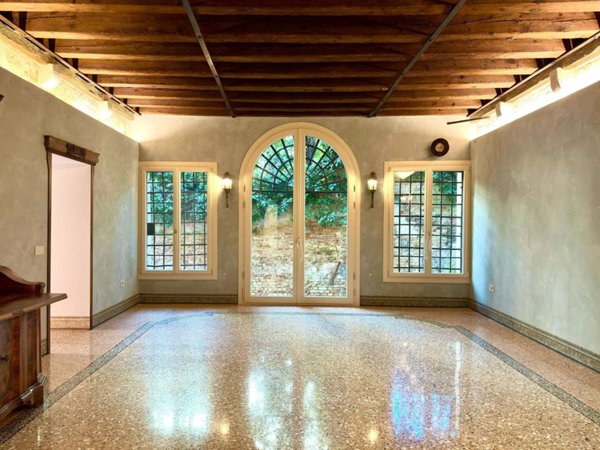 appartamento in vendita a Venezia in zona Sestiere San Polo