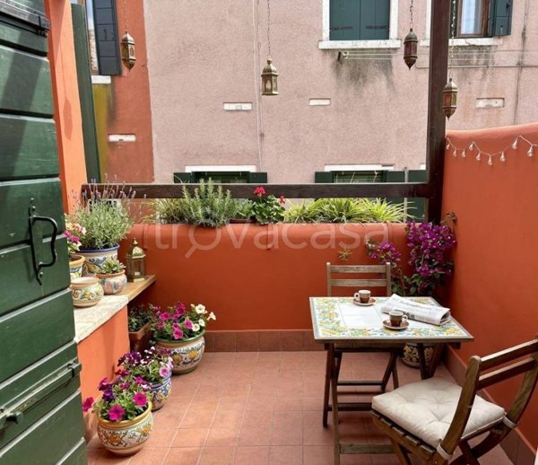 appartamento in vendita a Venezia in zona Sestiere Santa Croce