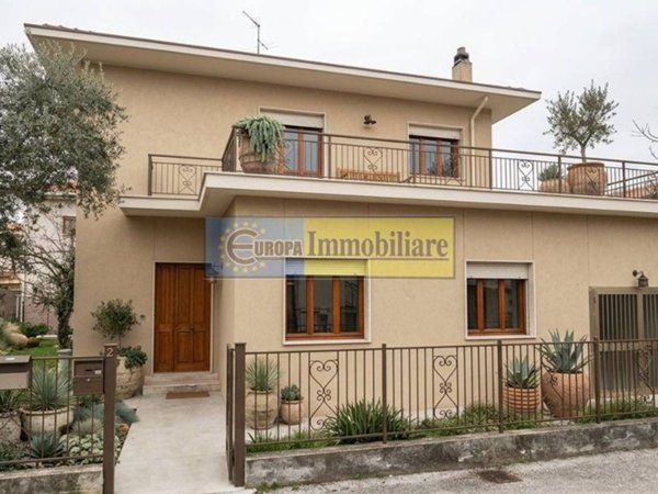 casa indipendente in vendita a Venezia in zona Mestre