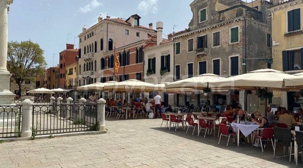 negozio in vendita a Venezia in zona Mestre