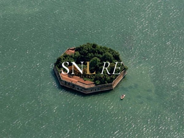 casa indipendente in vendita a Venezia in zona Lido di Venezia