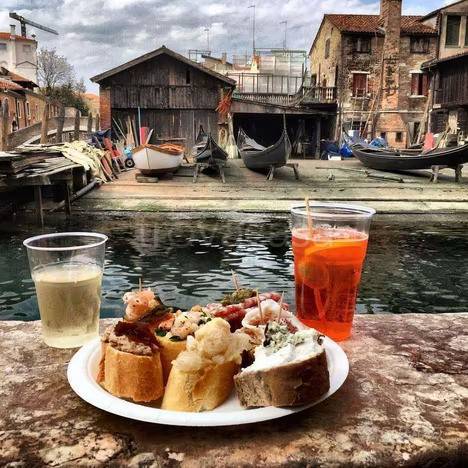negozio in vendita a Venezia in zona Sestiere Santa Croce