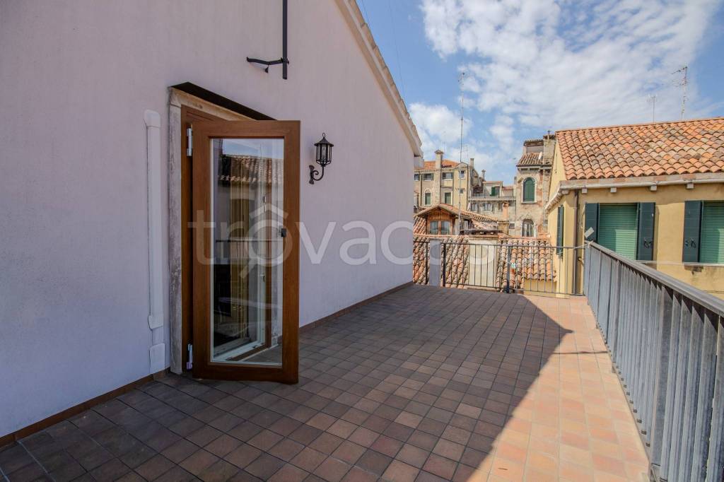 appartamento in vendita a Venezia in zona Sestiere Cannaregio