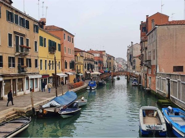 intera palazzina in vendita a Venezia