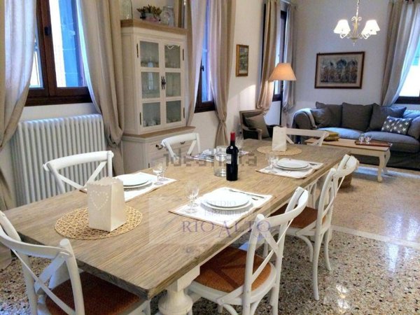 appartamento in vendita a Venezia in zona Sestiere San Polo