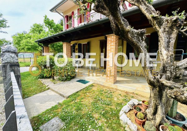 casa indipendente in vendita a Venezia in zona Mestre