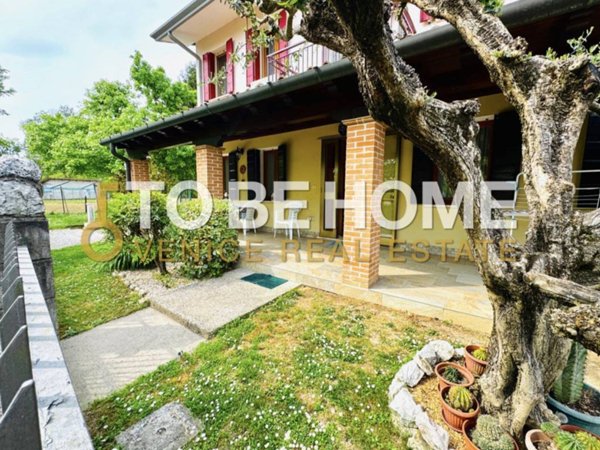 casa indipendente in vendita a Venezia in zona Mestre