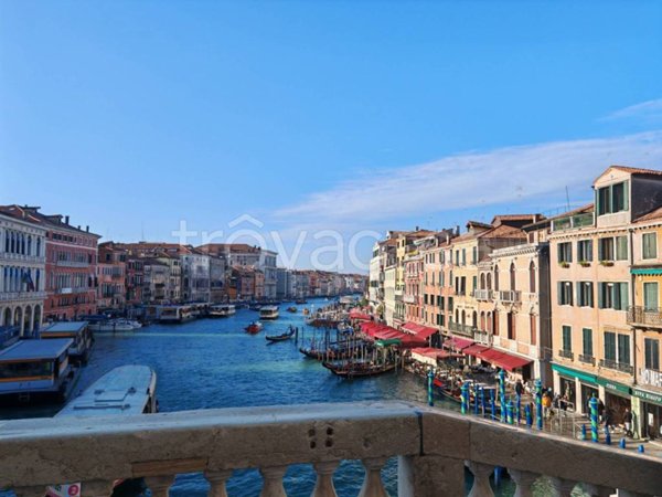 appartamento in vendita a Venezia in zona Sestiere San Polo