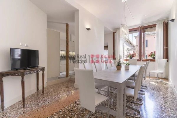appartamento in vendita a Venezia in zona Sestiere Cannaregio