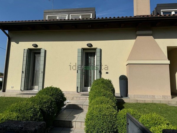 casa indipendente in vendita a Venezia in zona Zelarino