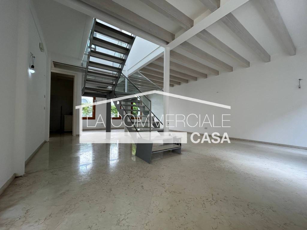 casa indipendente in vendita a Venezia in zona Carpenedo