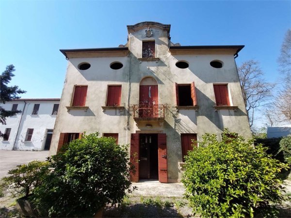 appartamento in vendita a Venezia in zona Mestre