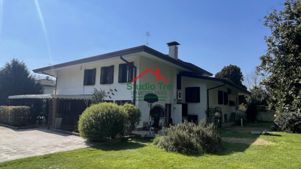 casa indipendente in vendita a Venezia in zona Mestre