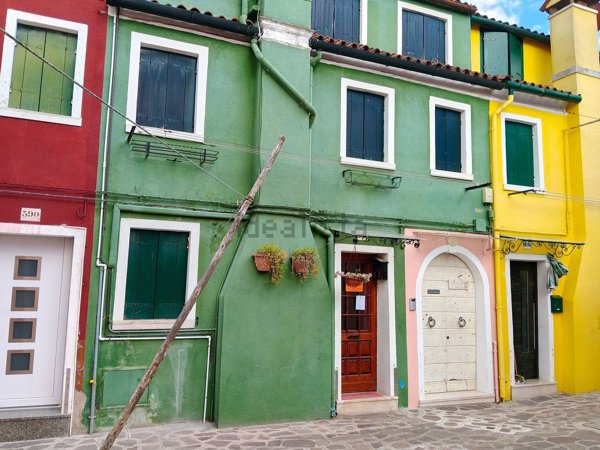 appartamento in vendita a Venezia in zona Burano