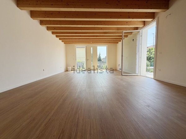 casa indipendente in vendita a Venezia in zona Zelarino