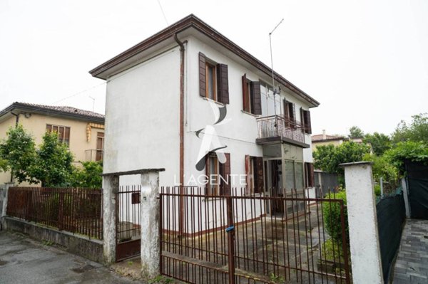 casa indipendente in vendita a Venezia in zona Zelarino