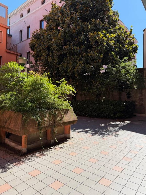 appartamento in vendita a Venezia in zona Mestre