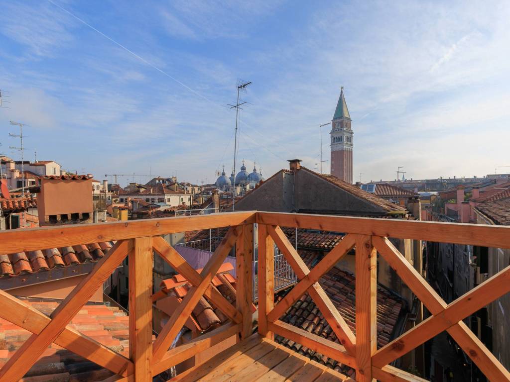 appartamento in vendita a Venezia in zona Sestiere San Marco