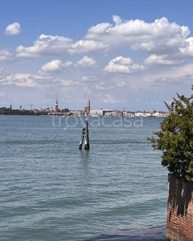 appartamento in vendita a Venezia in zona Lido di Venezia