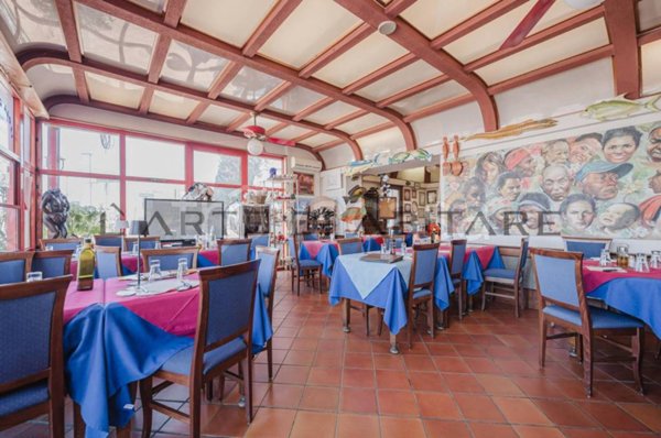 negozio in vendita a Venezia in zona Lido di Venezia