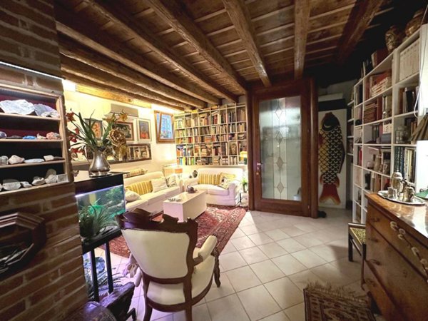 appartamento in vendita a Venezia in zona Sestiere Cannaregio