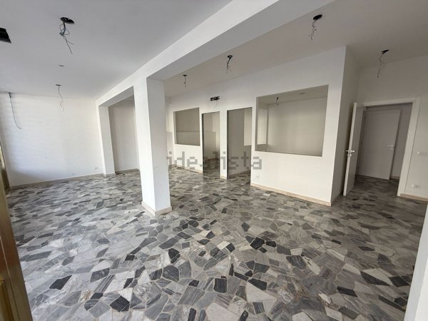 ufficio in vendita a Venezia in zona Mestre