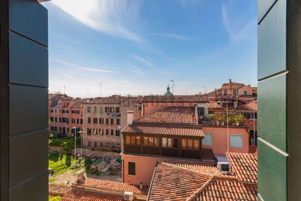appartamento in vendita a Venezia in zona Sestiere Santa Croce