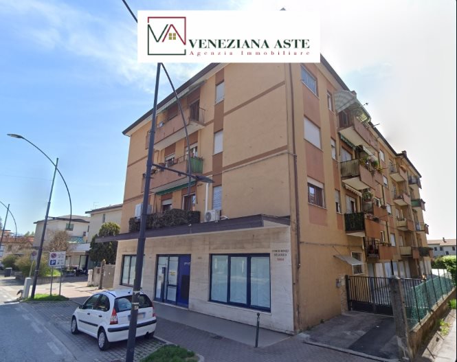 ufficio in vendita a Venezia in zona Mestre
