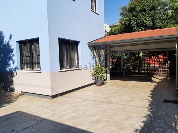 casa indipendente in vendita a Venezia in zona Mestre